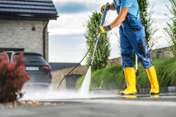 Best Machinery and Equipment Cleaning  in Northwest Harbor, NY